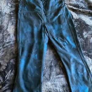 Lucy brand workout leggings